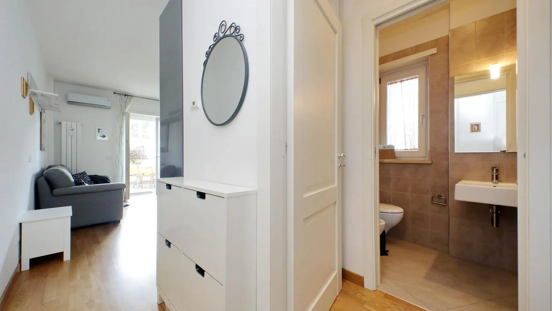 Silvias Flat Apartment Rome