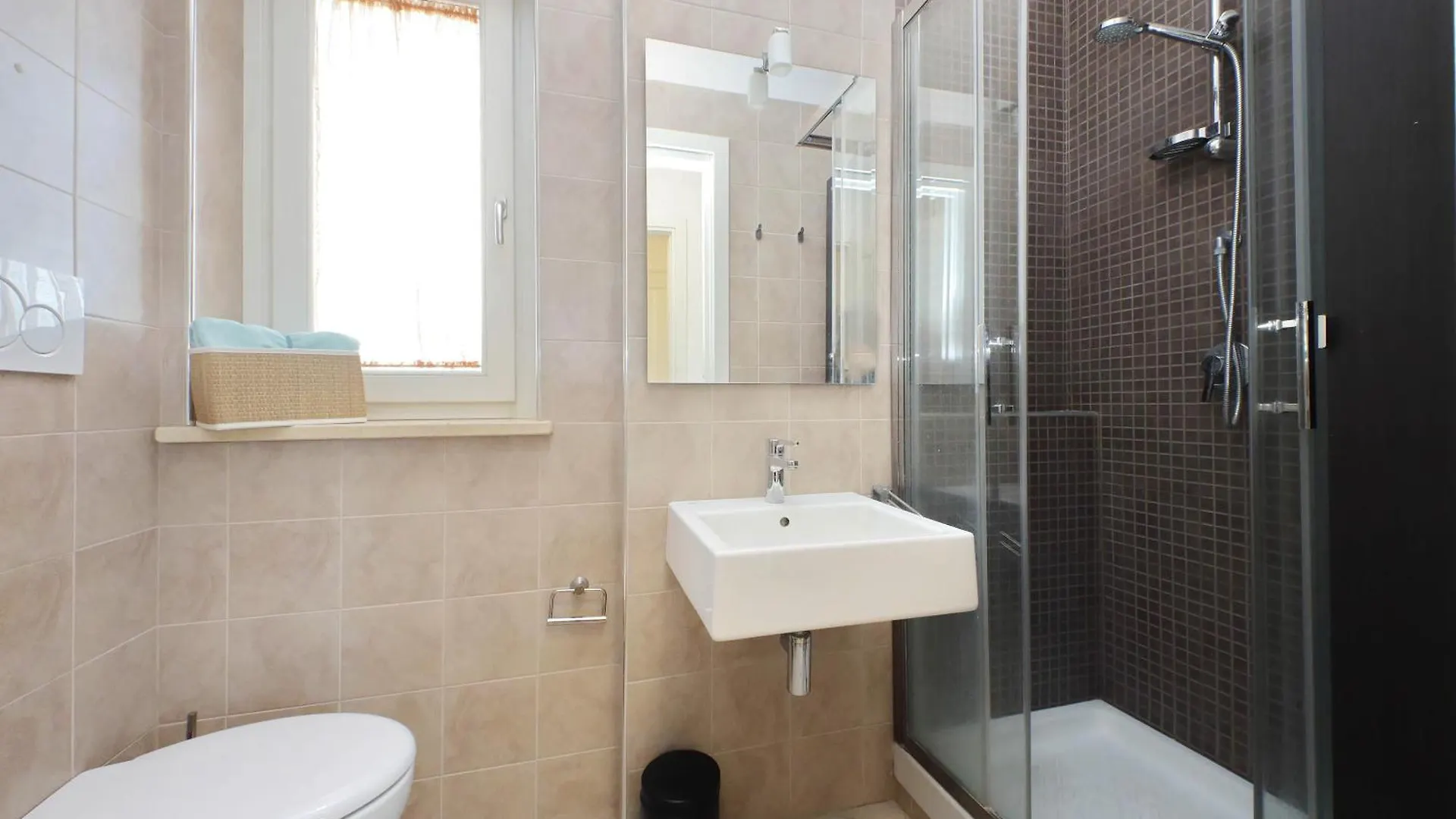Silvias Flat Apartment Rome