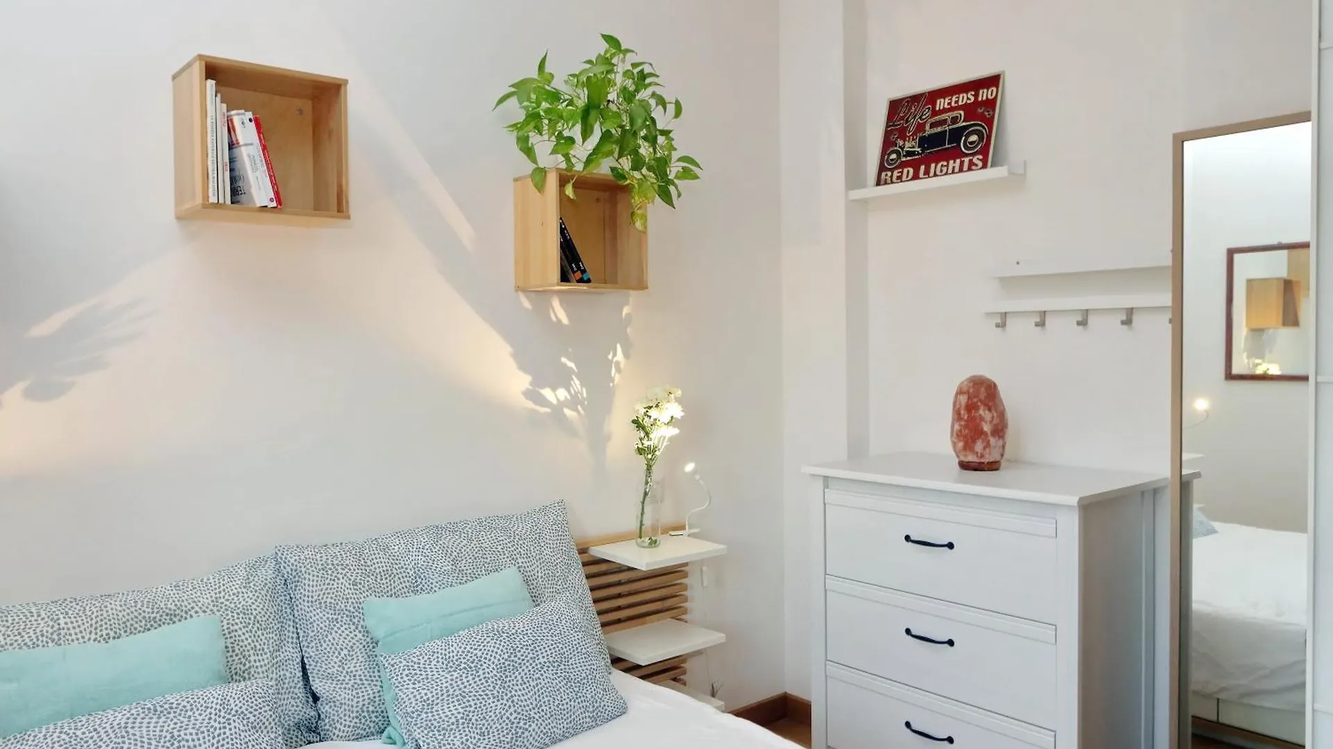 Silvias Flat Apartment Rome Italy