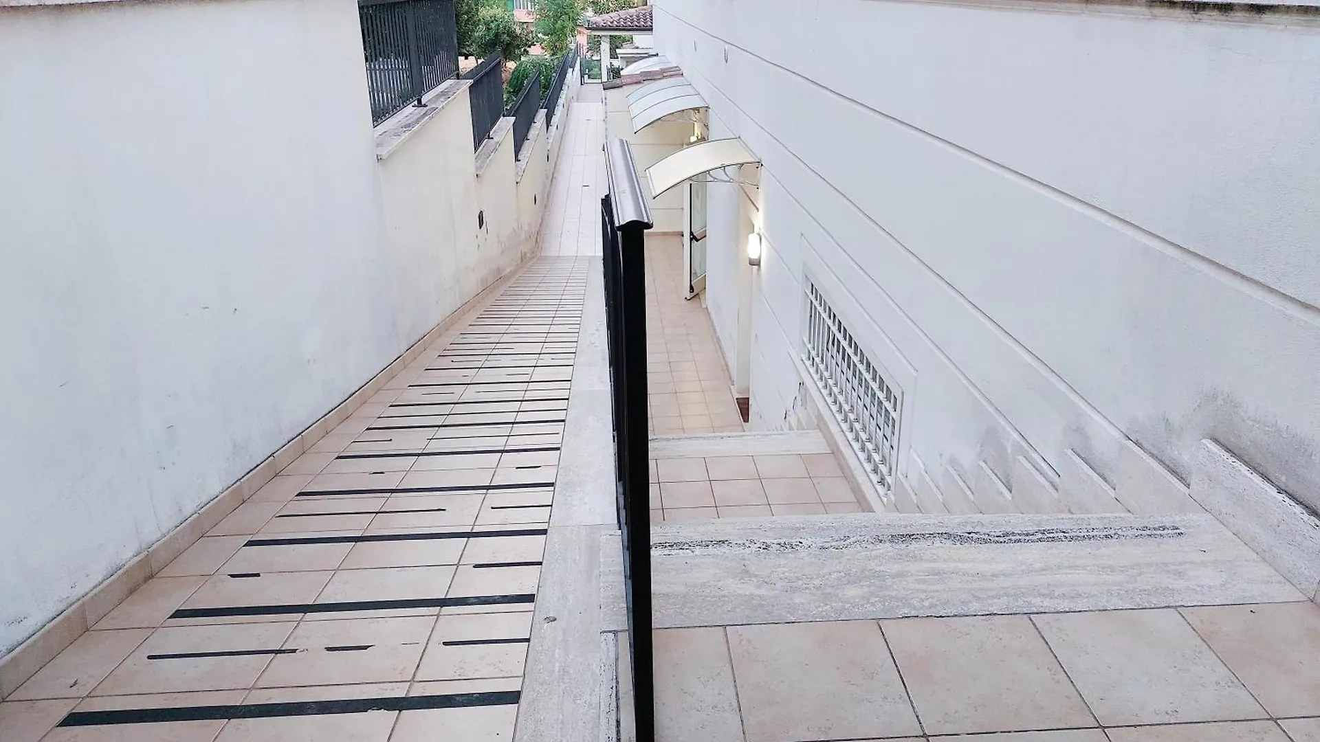Silvias Flat Apartment Rome