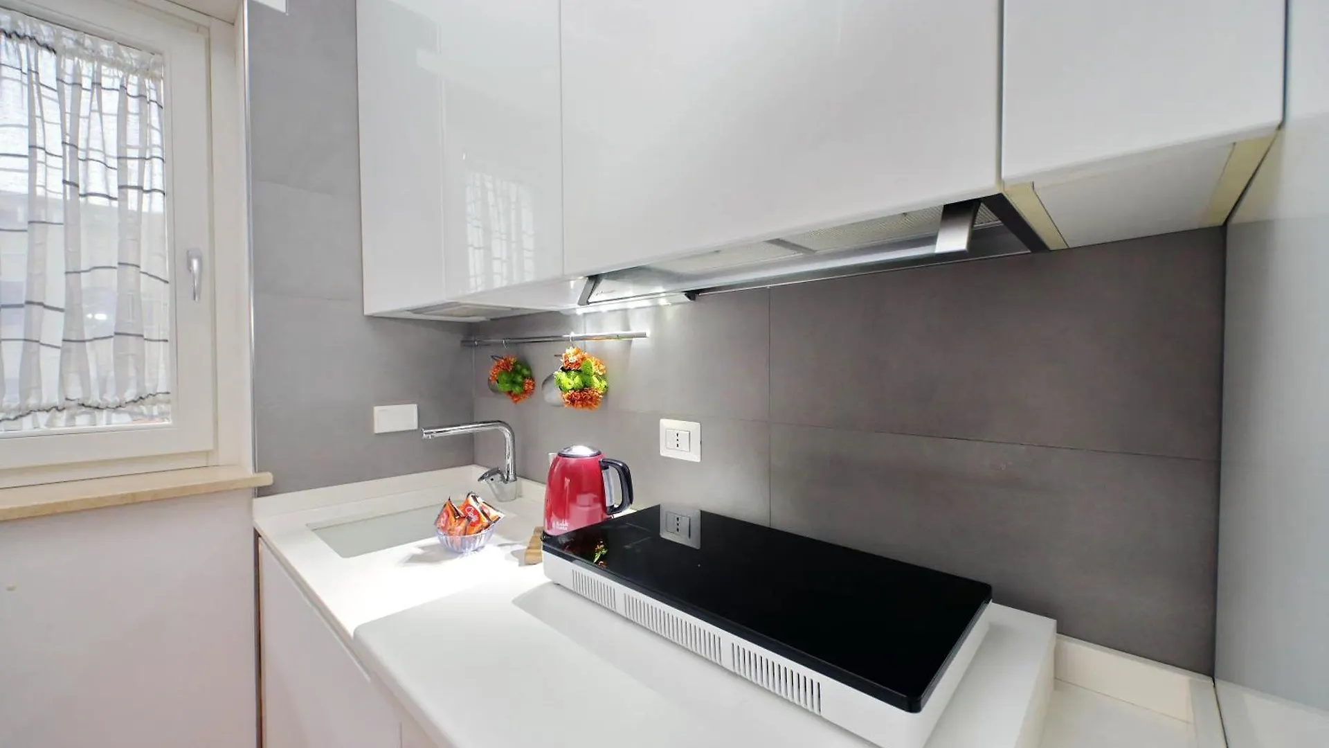 Silvias Flat Apartment Rome